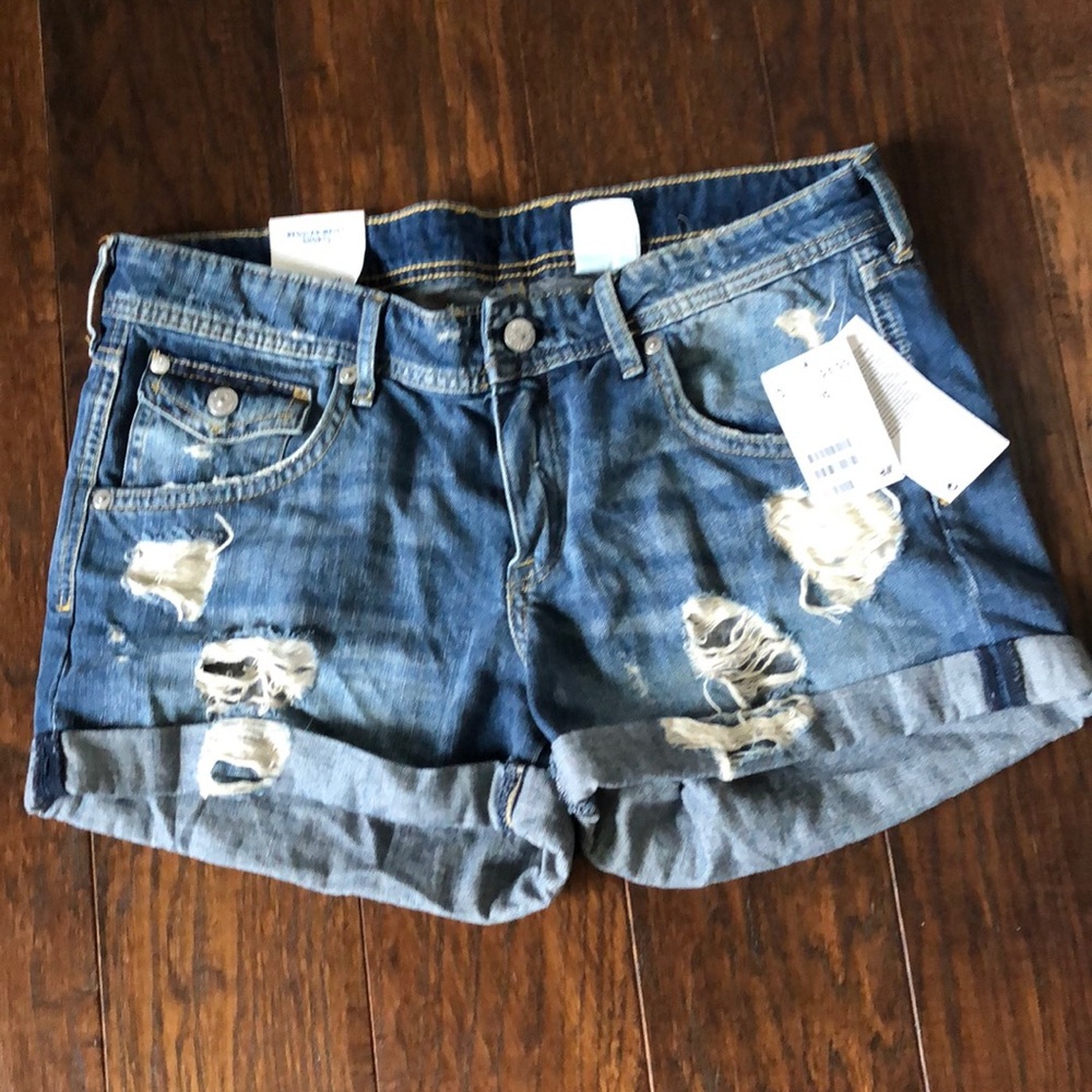 New H&M jean shorts